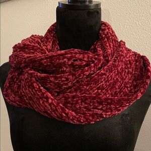 Luxurious Velvet Red Scarf